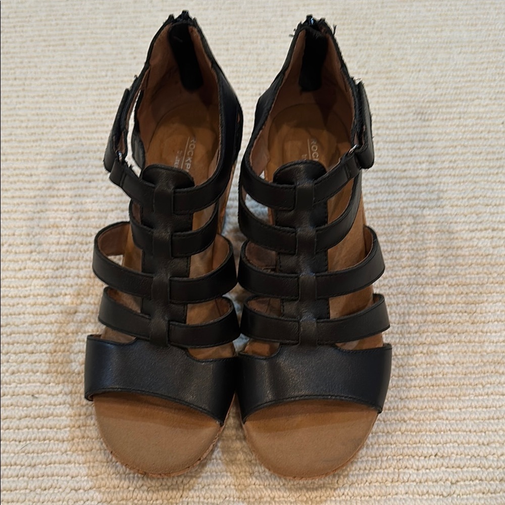 Rockport Trutech Women's Black Sandals - only worn once!! US Size 9